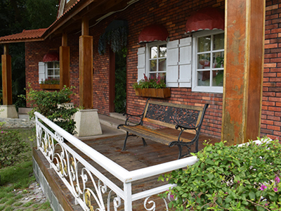 Garden Railing